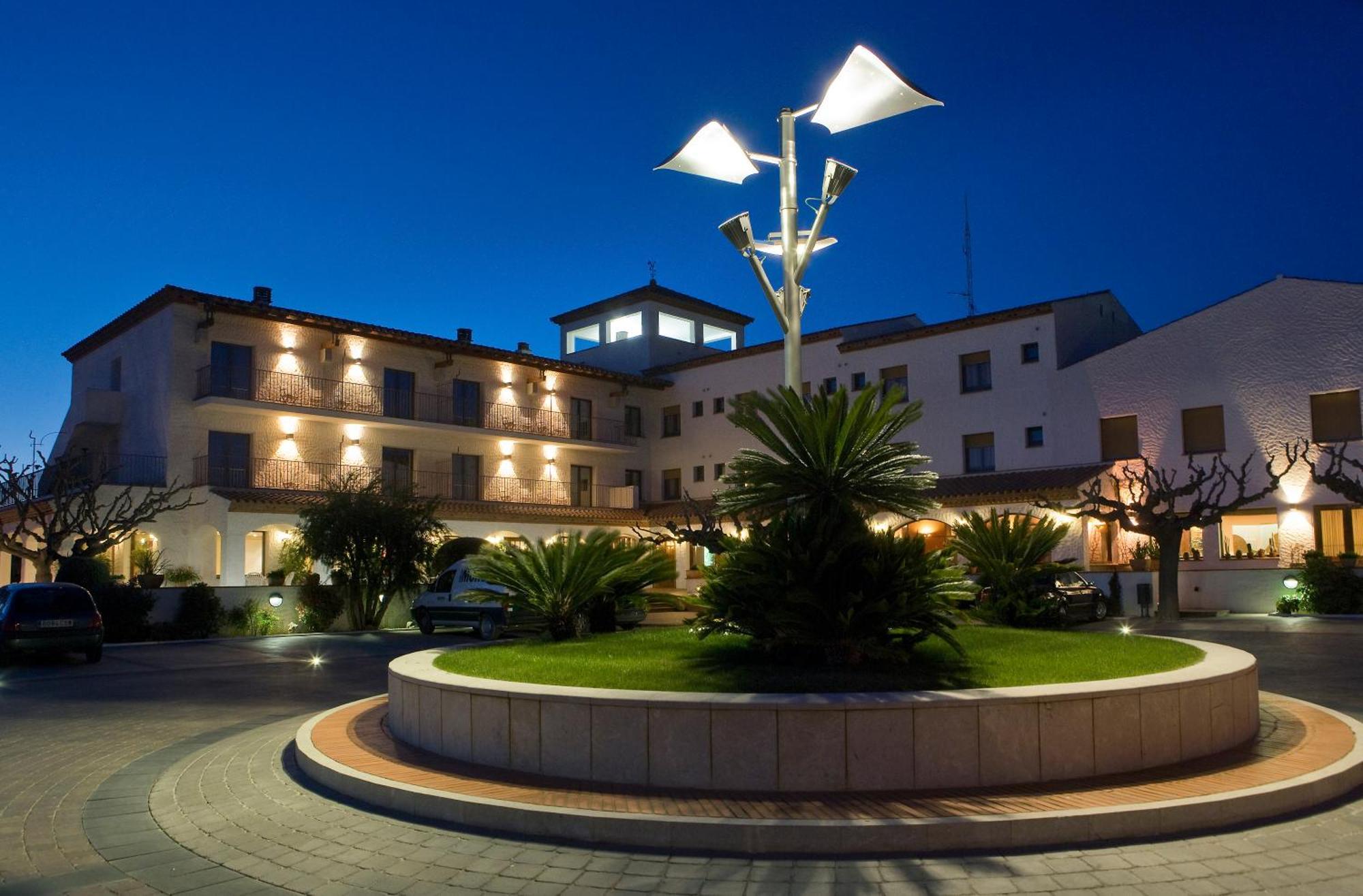 Hotel Restaurant Bon Retorn Figueres  Eksteriør bilde